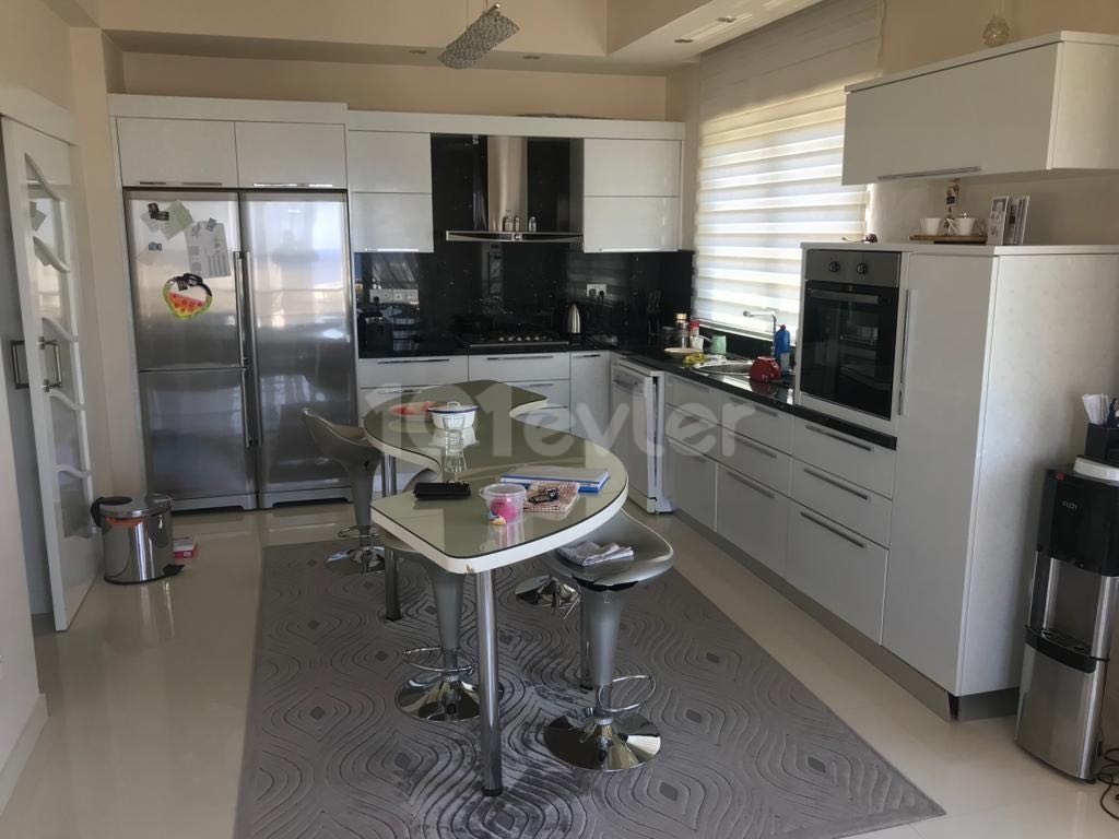 3+1 FOR SALE WITH SEA VIEW IN KYRENIA CENTRAL ** 