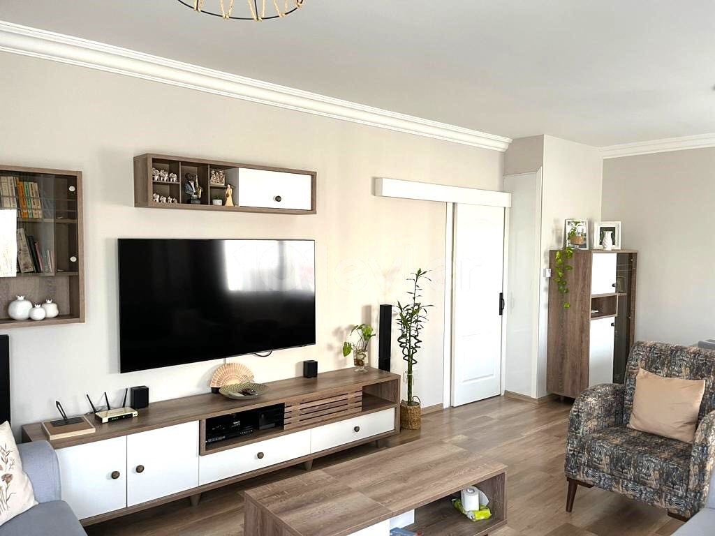 Fully renovated 3+1 flat for sale in Kashgar region, Kyrenia center