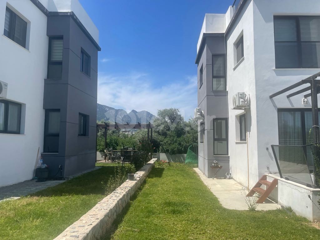 Flat To Rent in Alsancak, Kyrenia