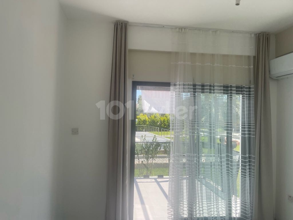 Alsancakta Kiralık Bahçe Katı