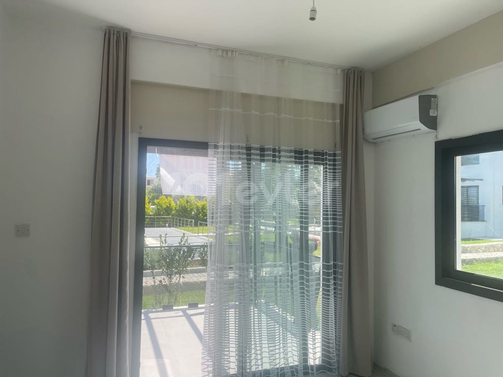 Alsancakta Kiralık Bahçe Katı