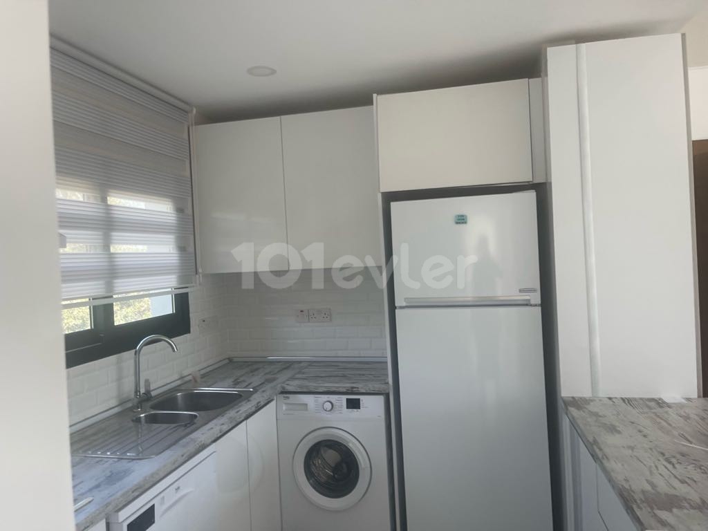 Alsancakta Kiralık Bahçe Katı