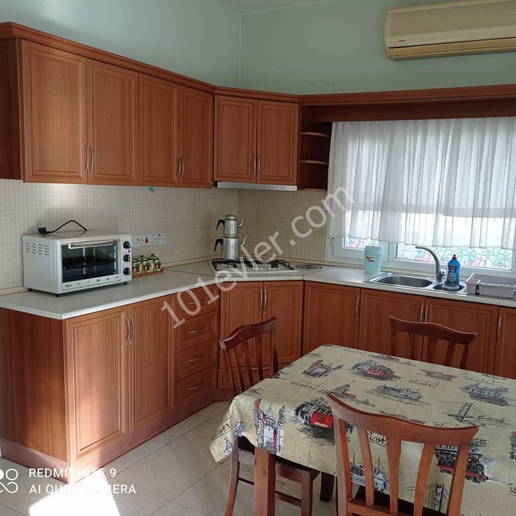 Flat To Rent in Küçük Kaymaklı, Nicosia