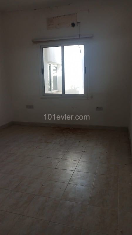 Detached House For Sale in Güzelyurt Merkez, Guzelyurt