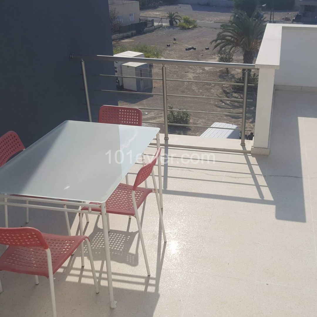 Penthouse To Rent in Gönyeli, Nicosia