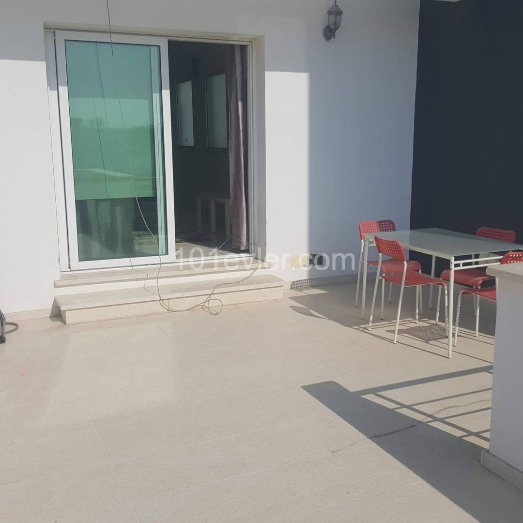 Penthouse To Rent in Gönyeli, Nicosia