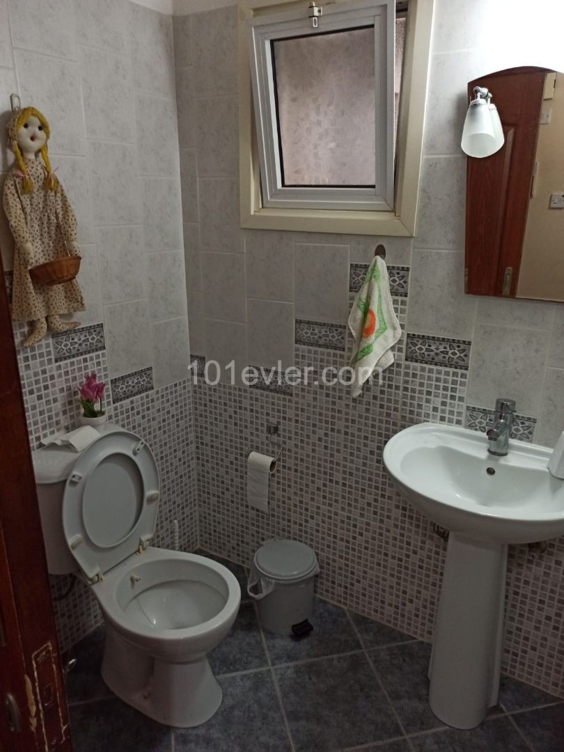 Flat To Rent in Ortaköy, Nicosia