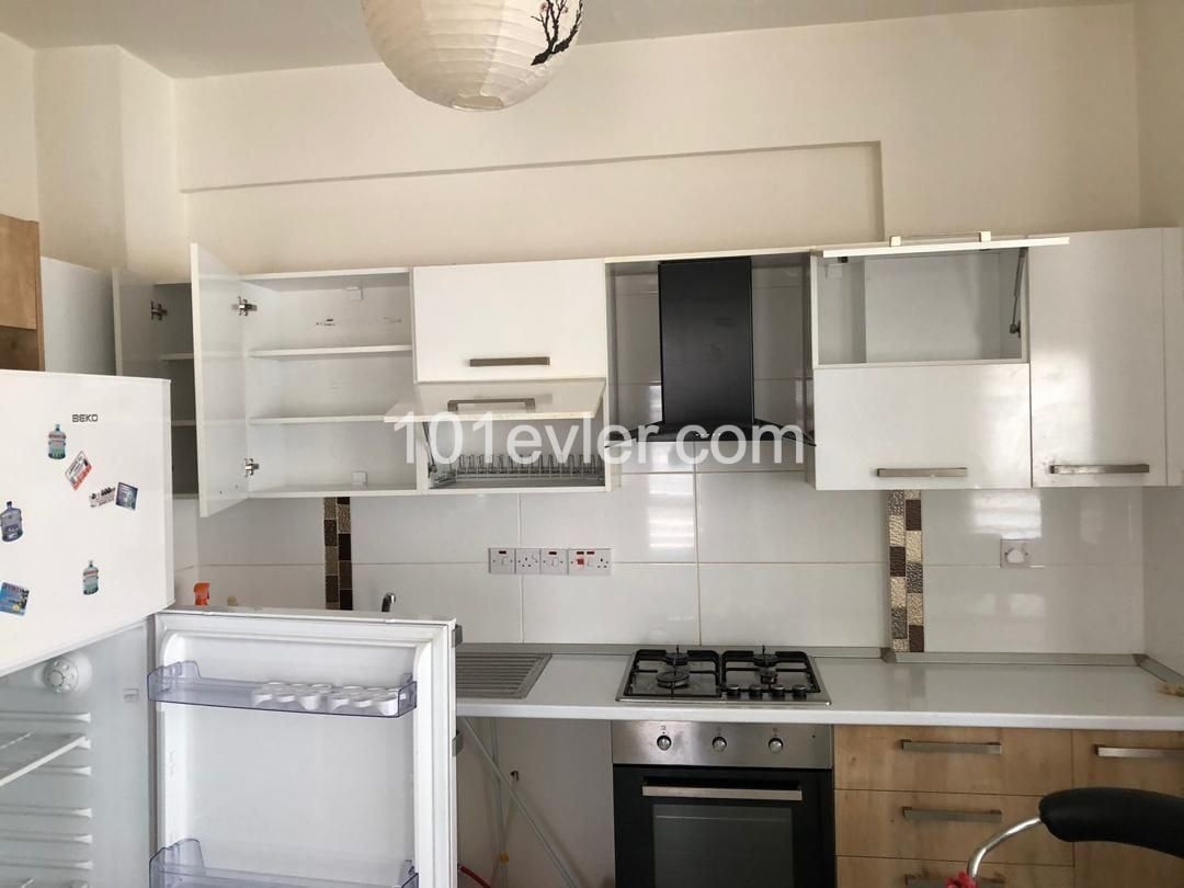 LEFKOŞA ORTAKÖY'DE  2+1  SATILIK DAİRE ( SÜPER LOKASYON )