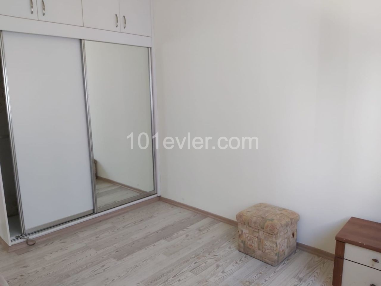  LEFKOŞA HAMİTKÖY'DE 3+1 KİRALIK  EŞYALI DAİRE 