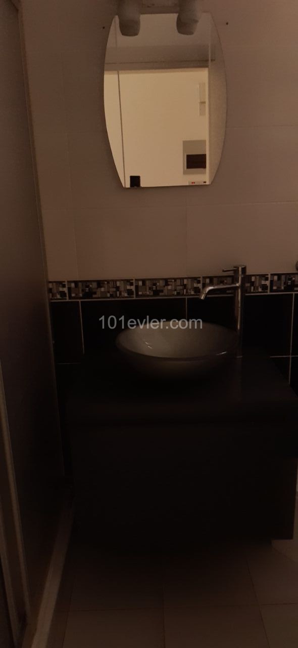 Flat To Rent in Dumlupınar, Nicosia