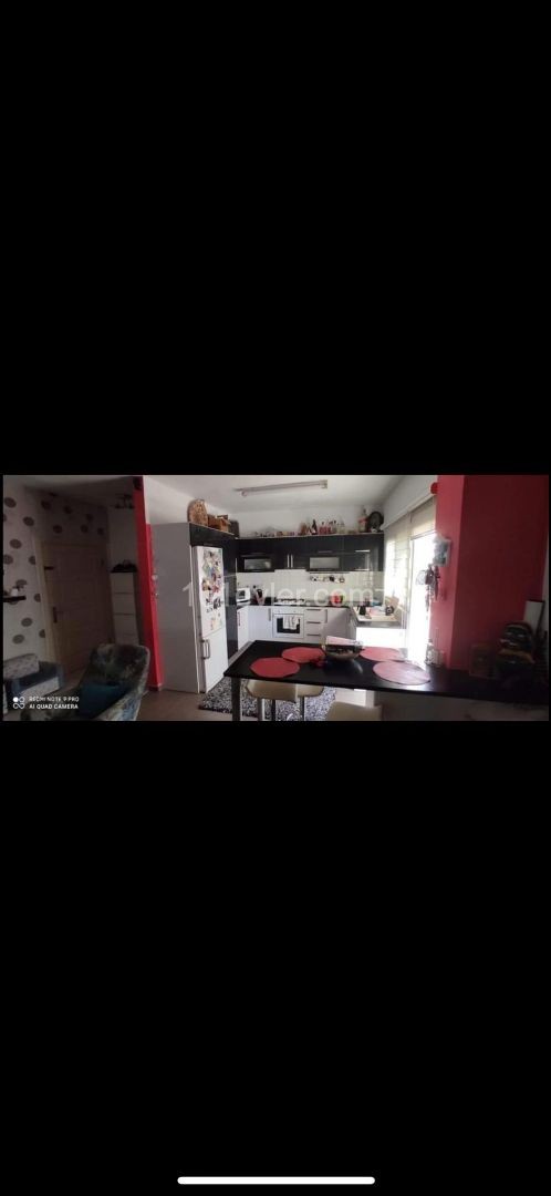 (M-G) NIKOSIA KLEINES 3 + 1 EINFAMILIENHAUS ZU VERKAUFEN ** 