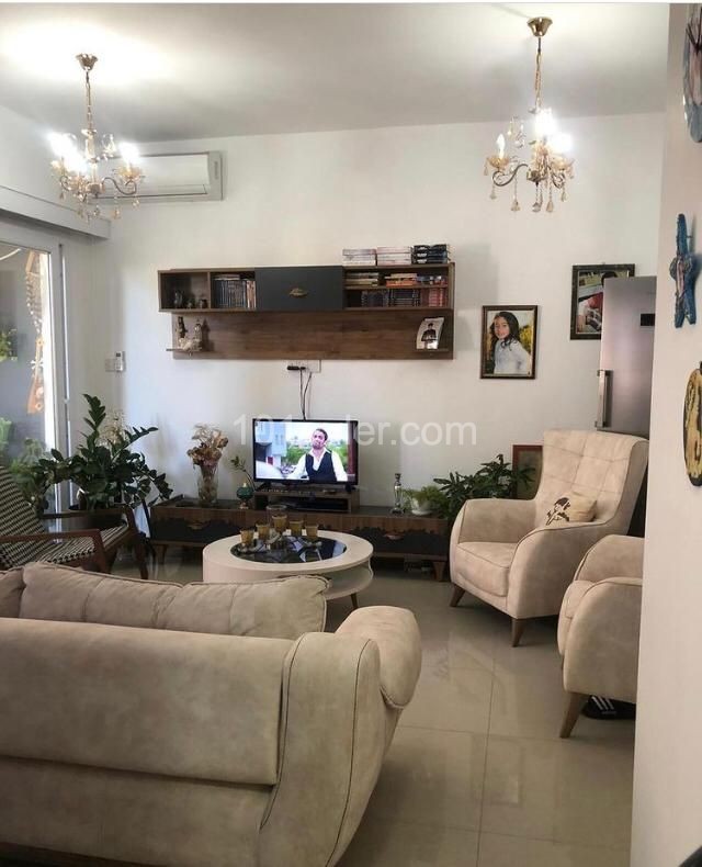 GÖNYELİ'DE 350 STERLİN'E 6 AYLIK ÖDEMELİ 2+1 FULL EŞYALI LÜKS KİRALIK DAİRE