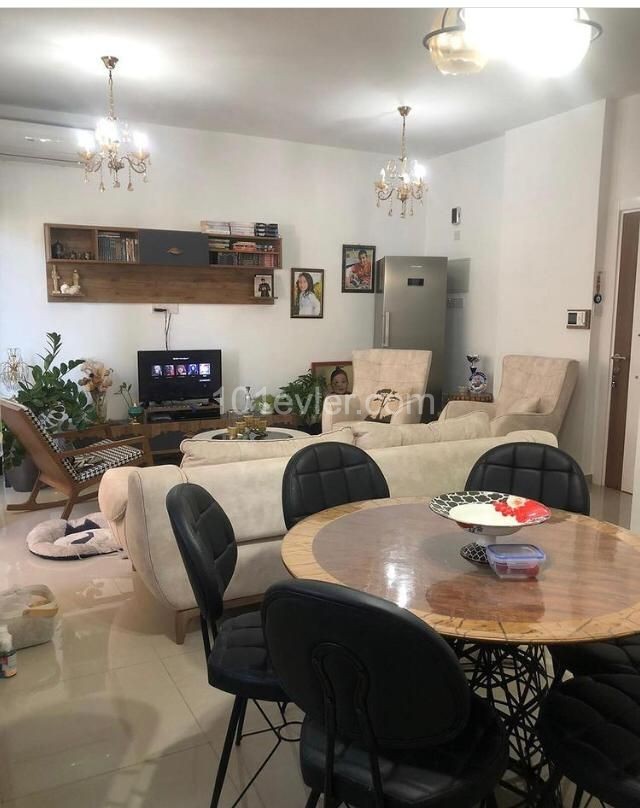 GÖNYELİ'DE 350 STERLİN'E 6 AYLIK ÖDEMELİ 2+1 FULL EŞYALI LÜKS KİRALIK DAİRE