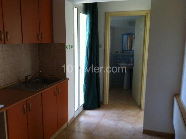 Flat To Rent in Ortaköy, Nicosia