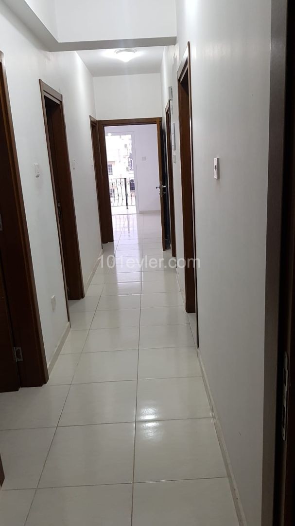 3 + 1 FULLY FURNISHED RENTAL APARTMENT WITH A 6-MONTH DOWN PAYMENT OF 6000 TL IN HAMITKOY ** 