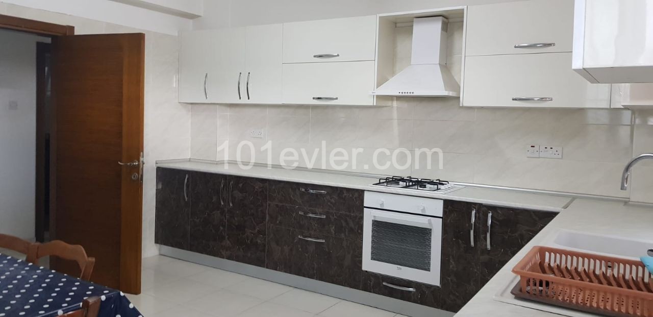 3 + 1 FULLY FURNISHED RENTAL APARTMENT WITH A 6-MONTH DOWN PAYMENT OF 6000 TL IN HAMITKOY ** 