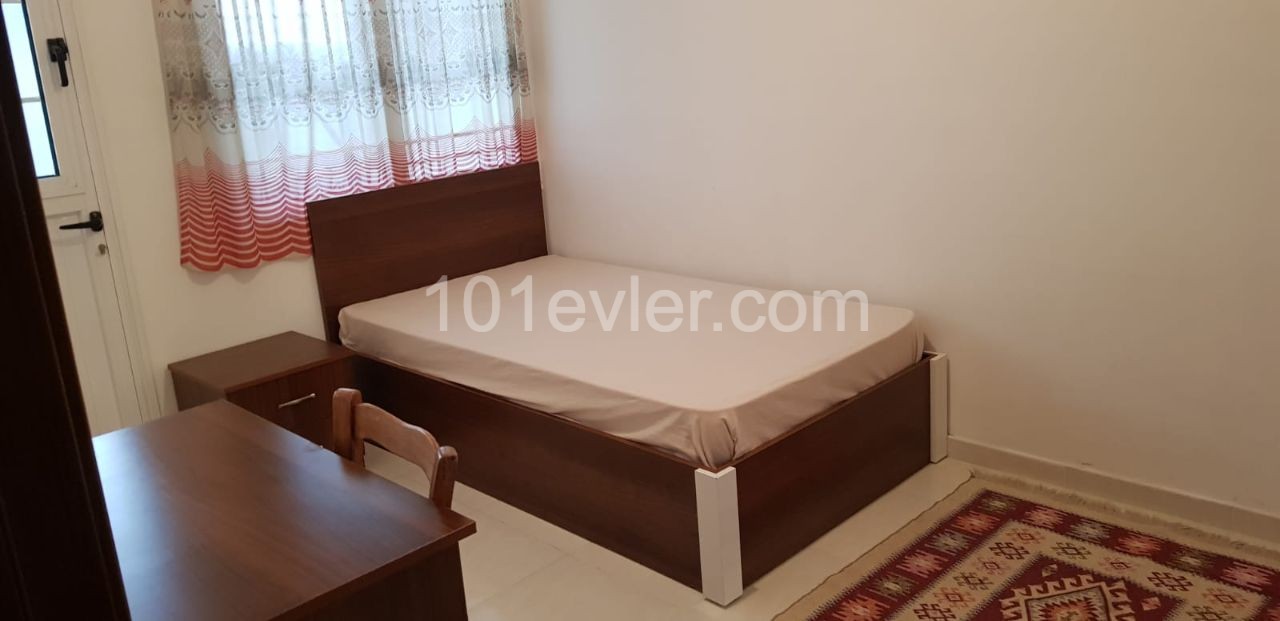 3 + 1 FULLY FURNISHED RENTAL APARTMENT WITH A 6-MONTH DOWN PAYMENT OF 6000 TL IN HAMITKOY ** 