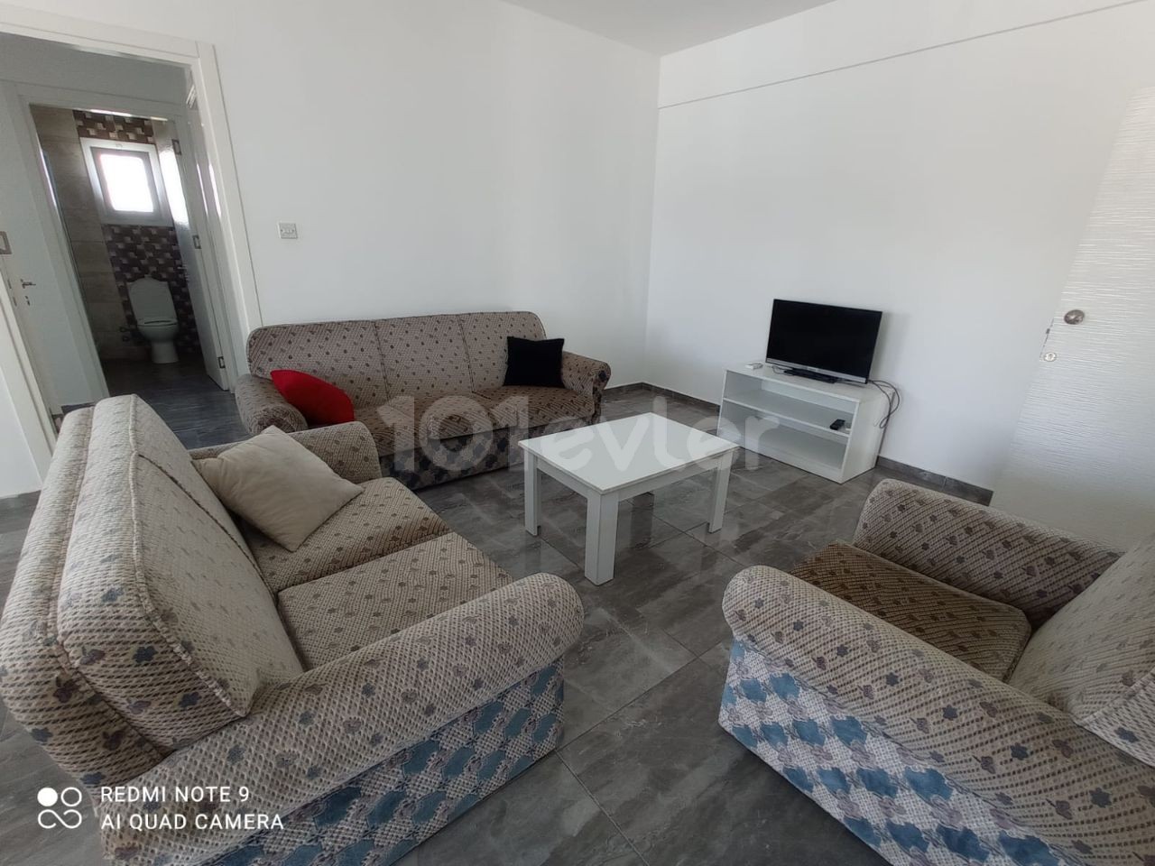 GÖNYELİ'DE 5500 TL'YE 6 AY PEŞİN ÖDEMELİ 2+1 FULL EŞYALI KİRALIK DAİRE