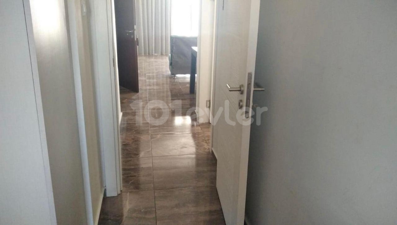  LEFKOŞA KAYMAKLI'DA  LÜKS 2+1 KİRALIK  YENİ EŞYALI ((PENTHOUSE ))  DAİRE 