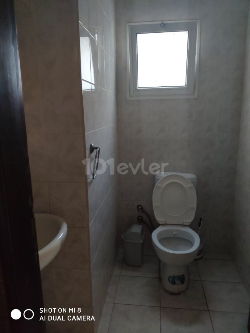 YENIKENT 3+1 APARTMENT FOR RENT ( SUPER LOCATION ) ** 