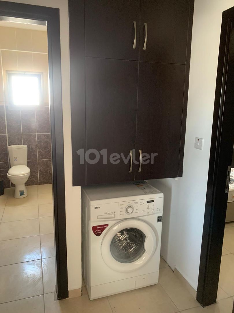 NICOSIA MITRE DE 2+1 RENTAL APARTMENT (( 3 MONTHLY PAY IS ACCEPTED)) ** 