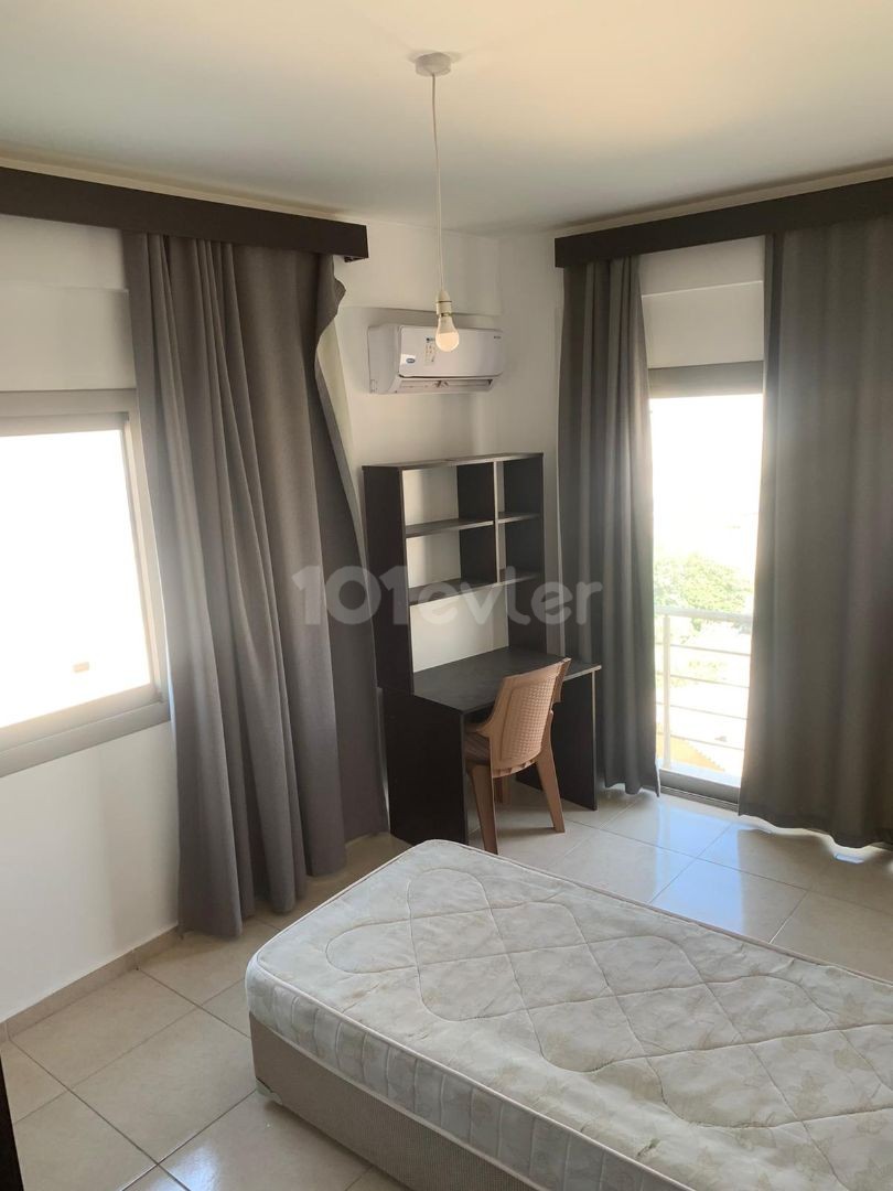 NICOSIA MITRE DE 2+1 RENTAL APARTMENT (( 3 MONTHLY PAY IS ACCEPTED)) ** 