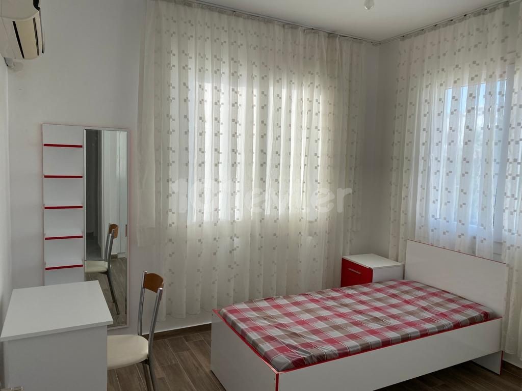 2 + 1 FULLY FURNISHED RENTAL APARTMENT IN GÖNYELI WITH AN ANNUAL ADVANCE PAYMENT OF 370 POUNDS STERLING ** 