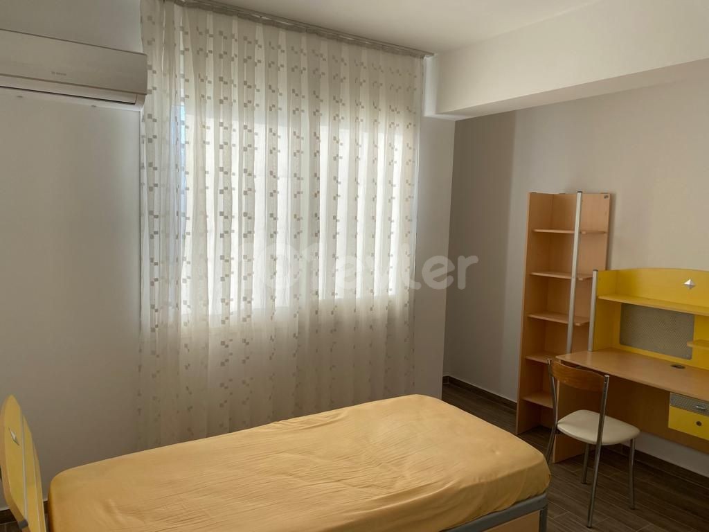 2 + 1 FULLY FURNISHED RENTAL APARTMENT IN GÖNYELI WITH AN ANNUAL ADVANCE PAYMENT OF 370 POUNDS STERLING ** 