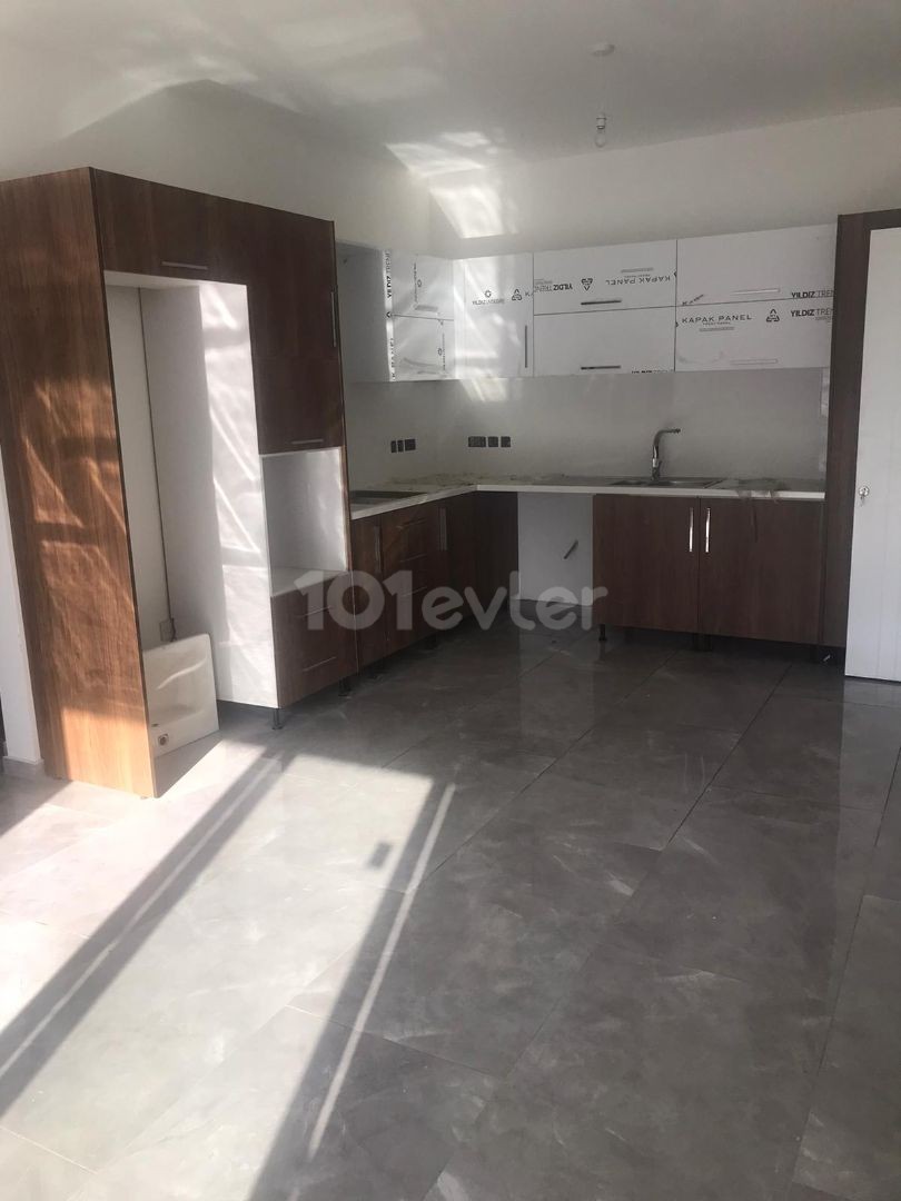 2 + 1 FULLY FURNISHED RENTAL APARTMENT IN HAMITKÖY WITH 350 POUNDS STERLING AND 6 MONTHS ADVANCE PAYMENT ** 