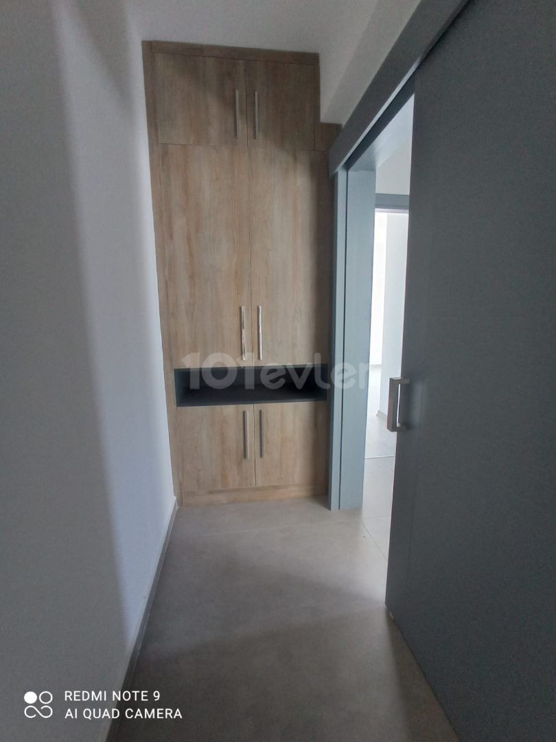 GÖNYELI 2+1 LUXURY PENTHOUSE APARTMENT FOR SALE!!! ** 