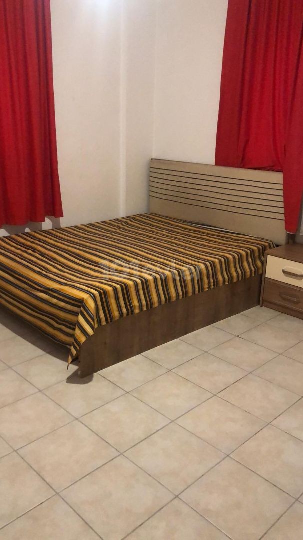 3 + 1 FULLY FURNISHED RENTAL APARTMENT IN KAYMAKLI WITH AN ANNUAL ADVANCE PAYMENT OF £ 350 ** 