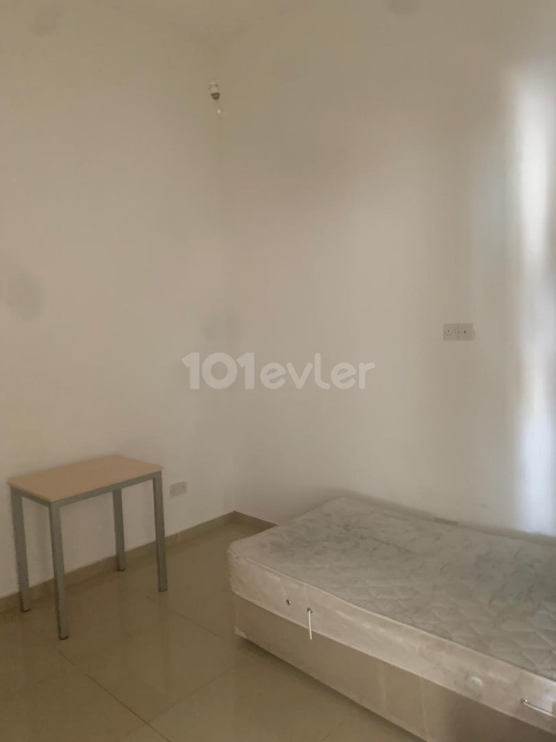 Flat To Rent in Küçük Kaymaklı, Nicosia