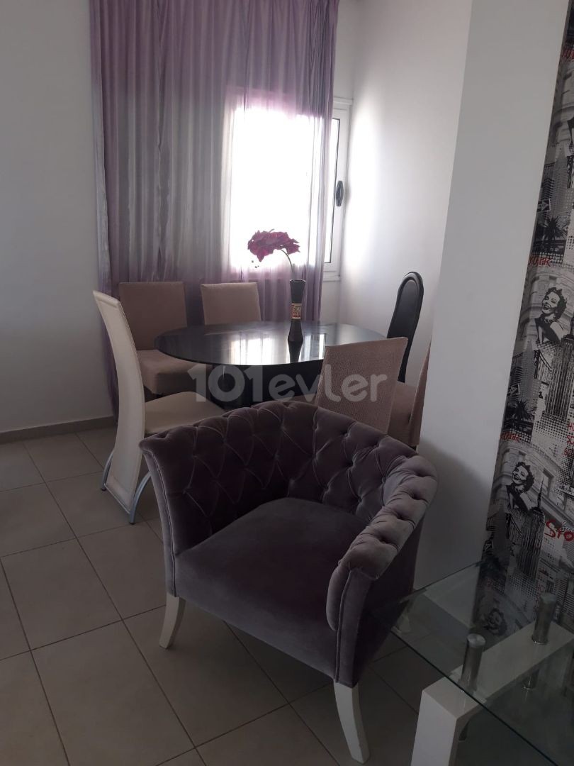 LEFKOŞA  GÖNYELİ BÖLGESİ KİRALIK 3+1 ULTRA LÜKS PENTHOUSE DAİRE