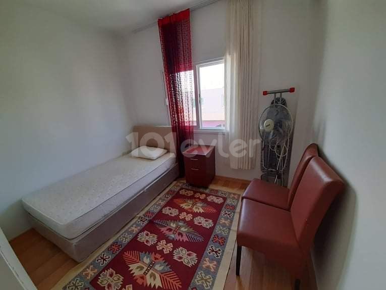 Flat To Rent in Dikmen, Kyrenia