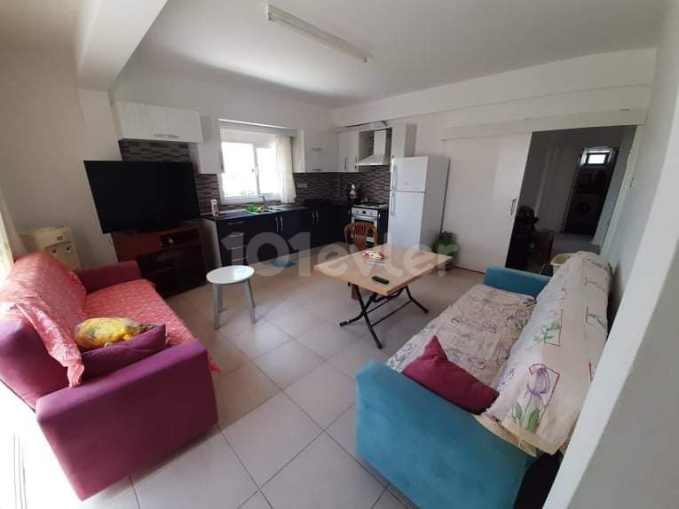 Flat To Rent in Dikmen, Kyrenia