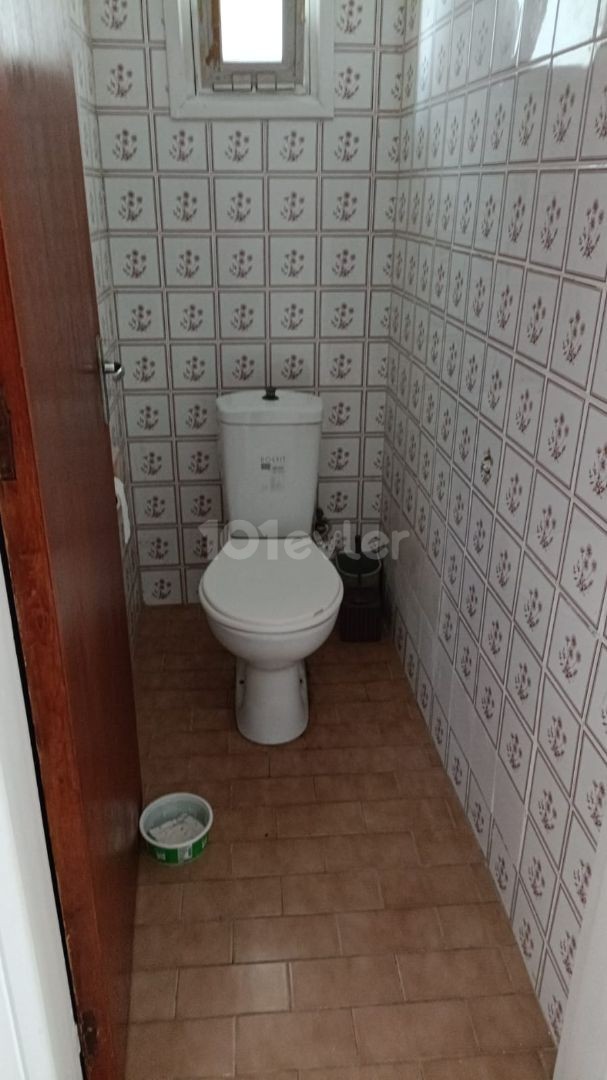 GOCMENKOY 3+1 FLAT FOR RENT