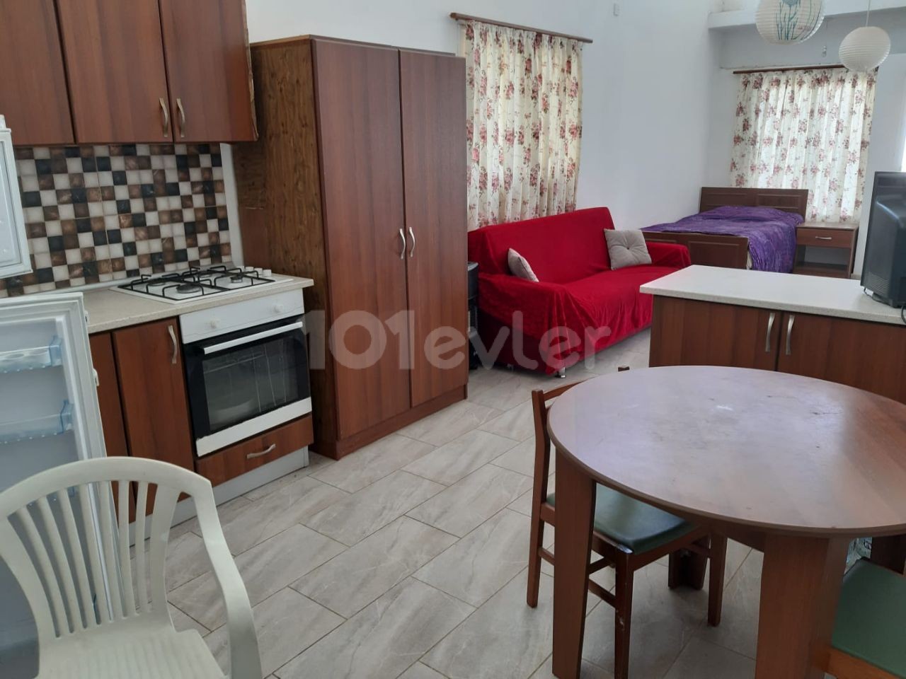 1+0 STUDIO VERY SPACIOUS FURNISHED APARTMENT FOR RENT FOR 6 MONTHS FOR £200 IN KAYMAKLI