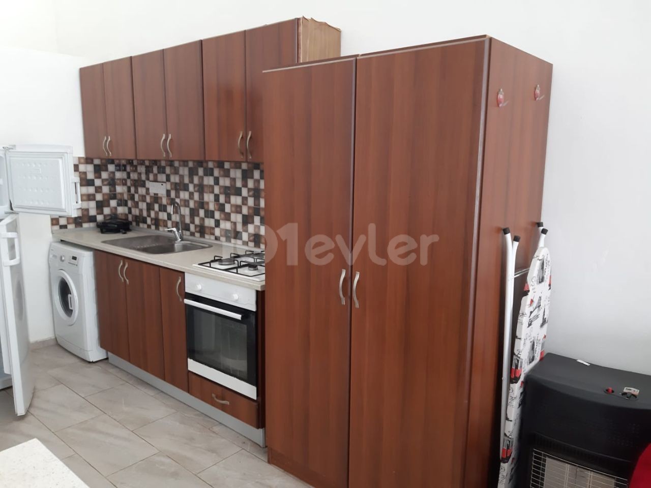 1+0 STUDIO VERY SPACIOUS FURNISHED APARTMENT FOR RENT FOR 6 MONTHS FOR £200 IN KAYMAKLI