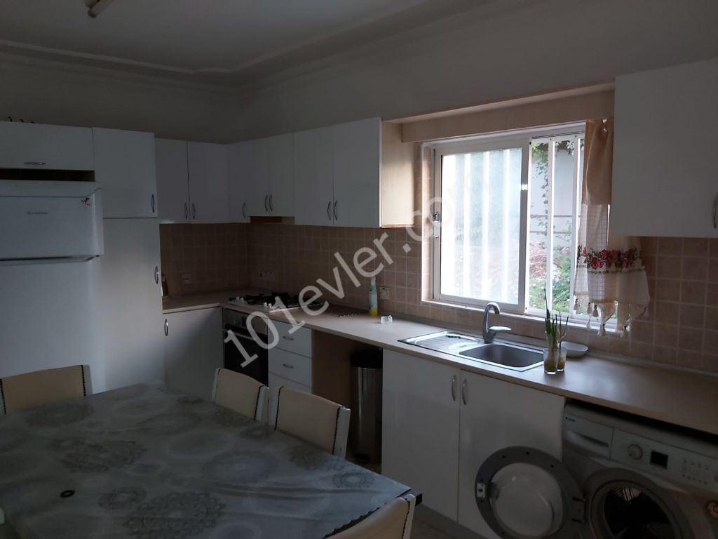 Villa To Rent in Lapta, Kyrenia