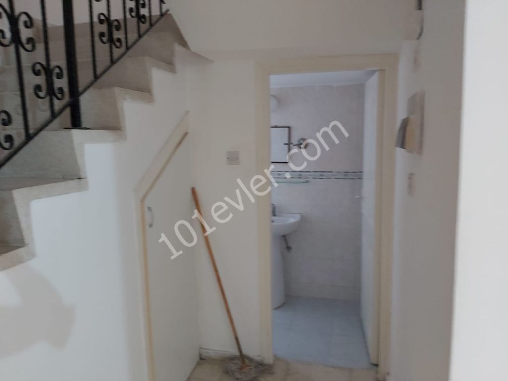 Villa To Rent in Lapta, Kyrenia