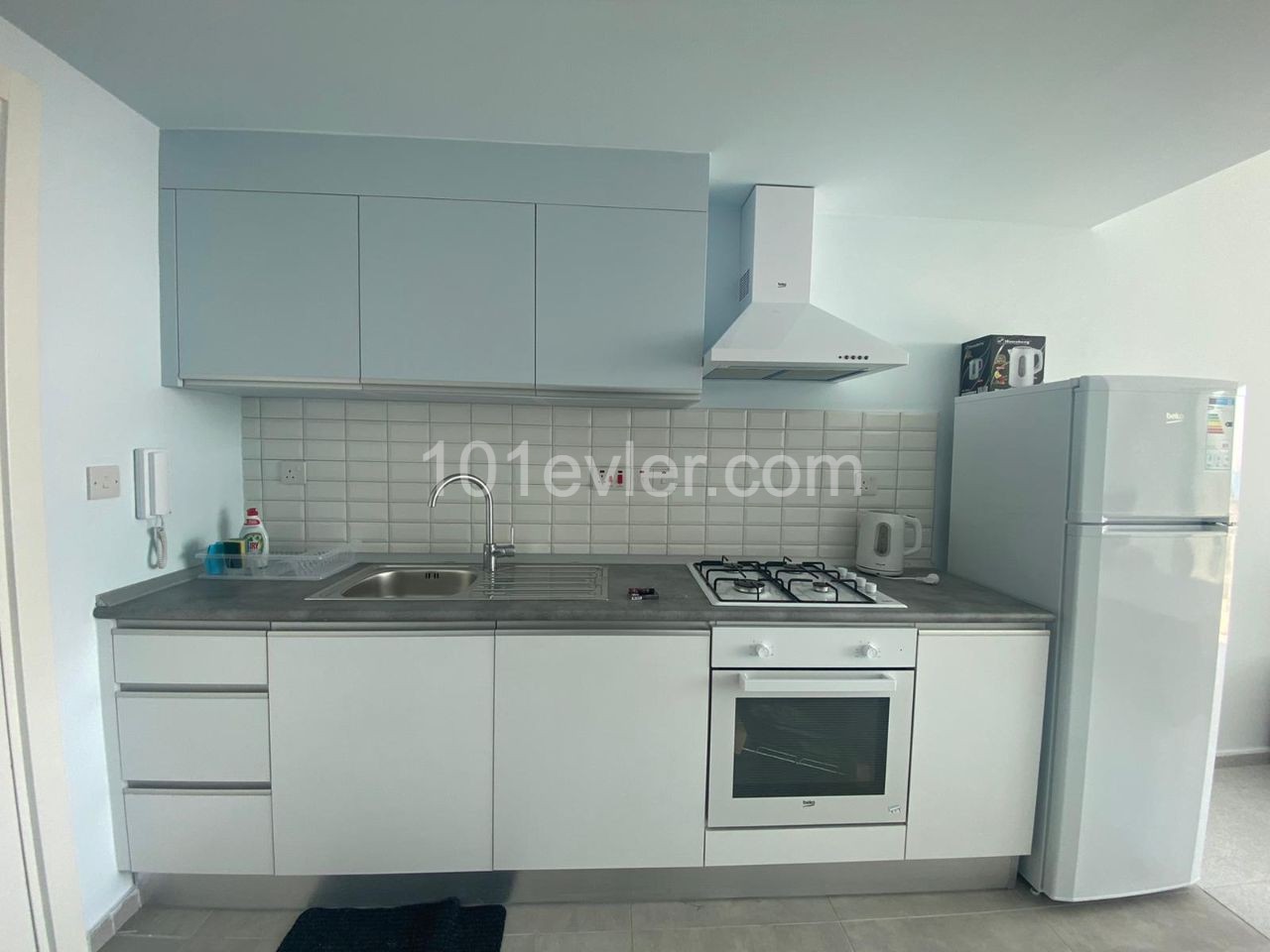 Studio Apartment mit Meerblick hinter dem Pier Long Beach / lemar ** 