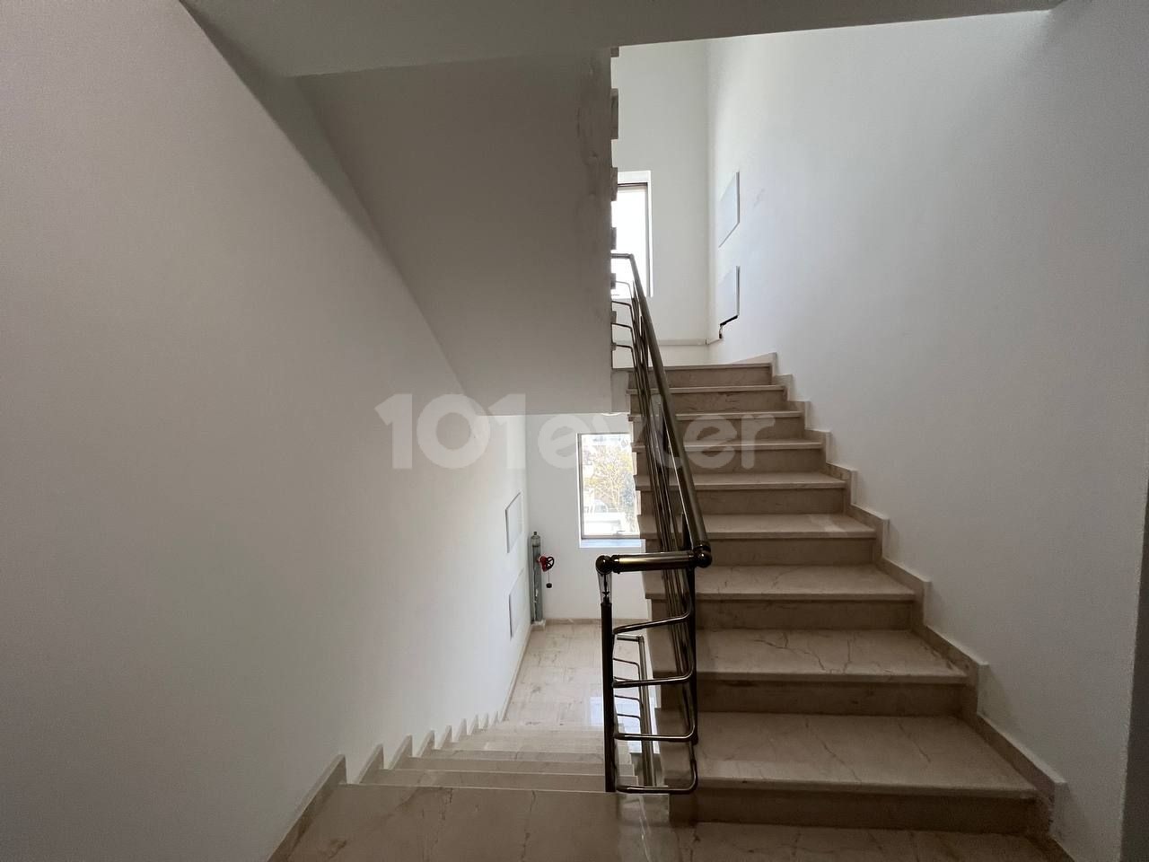 Famagusta-Gulseren-zu verkaufen-2+1 APT ** 