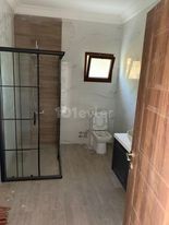 5+1 Penthouse with Turkish title for sale in Famagusta / Baykal region.