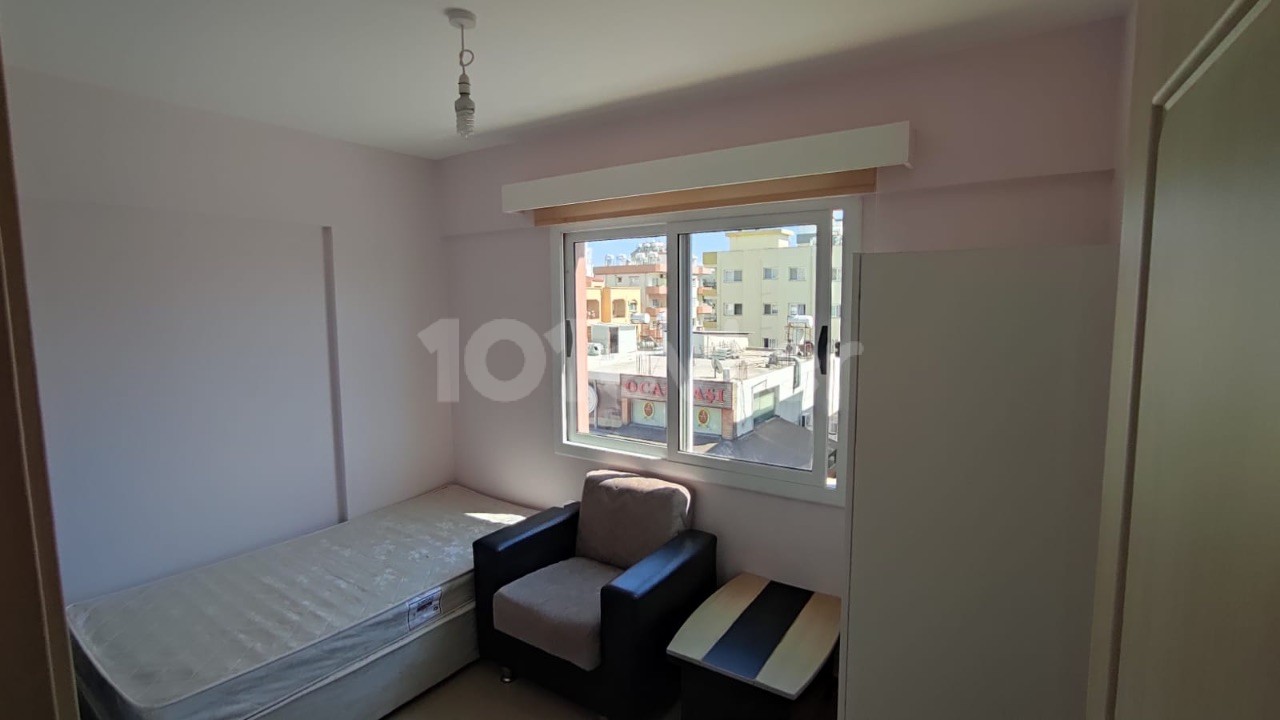 2 + 1 apartment for rent opposite Magusa yeni Lemar ** 