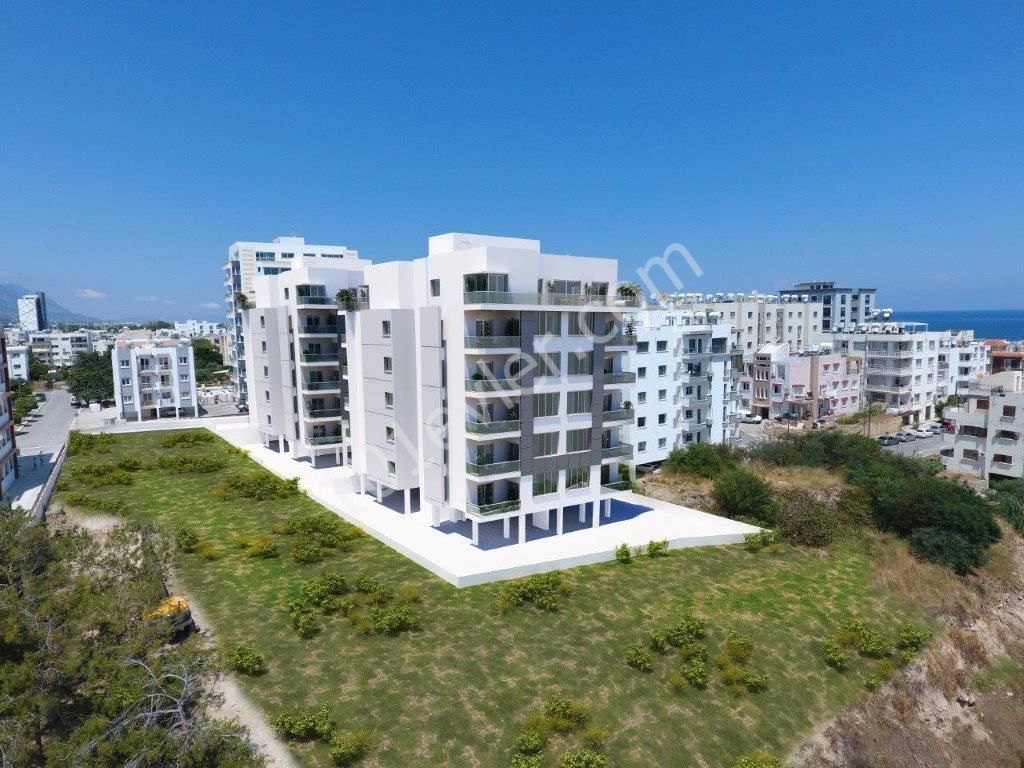 3+1 PENTHOUSES FOR SALE, DESIGNED IN ACCORDANCE WITH MODERN ARCHITECTURE, WITHIN WALKING DISTANCE OF THE SEA IN THE CENTER OF KYRENIA ** 