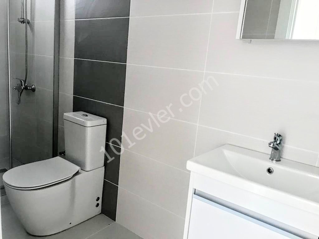 GİRNE ÇATALKÖY BÖLGESİNDE SATILIK 2+1 MODERN BAHÇELİ YENİ DAİRE