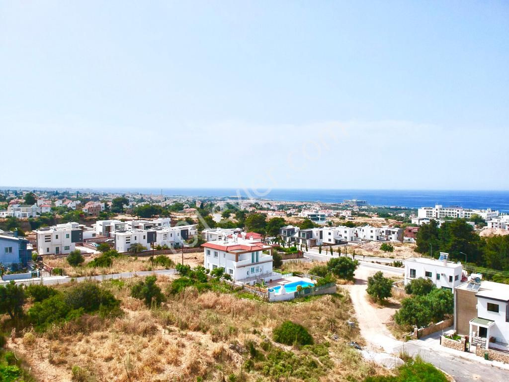 Residential Zoned Plot For Sale in Çatalköy, Kyrenia