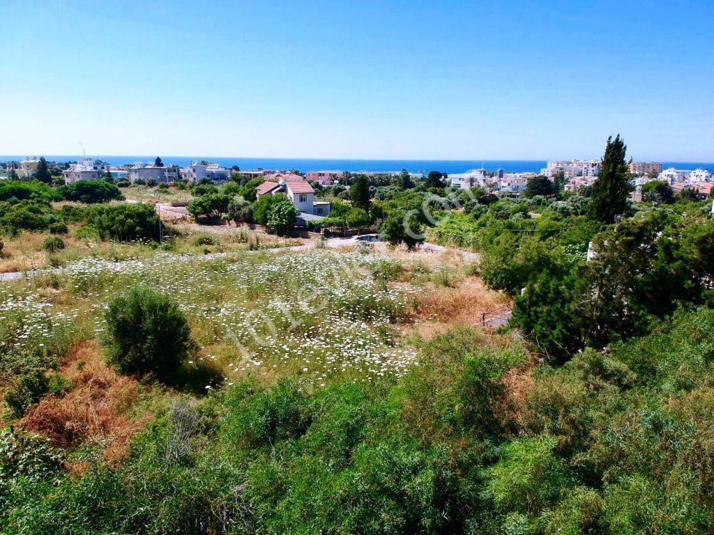 Residential Zoned Plot For Sale in Edremit, Kyrenia