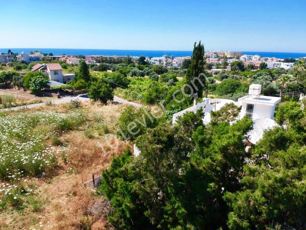 Residential Zoned Plot For Sale in Edremit, Kyrenia