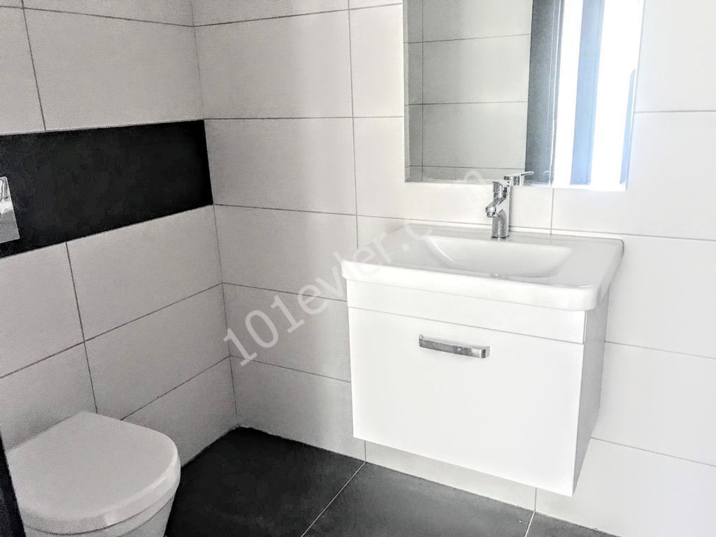 Flat To Rent in Girne Merkez, Kyrenia